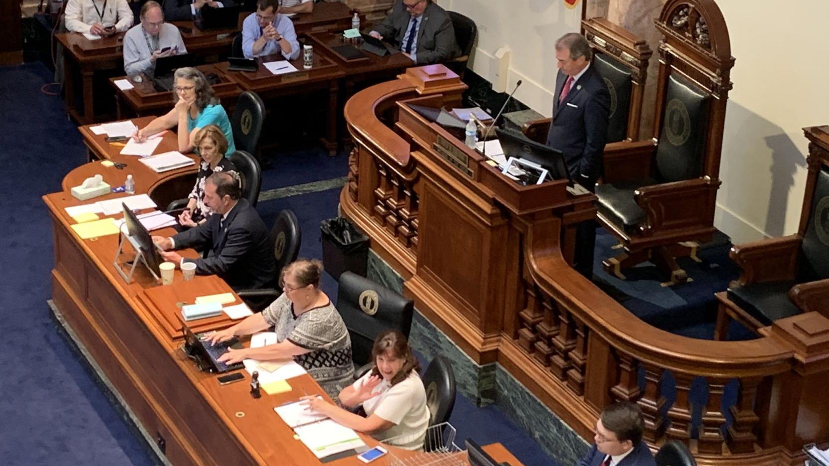 KENTUCKY SPECIAL SESSION - 7-22-19  - 2 LAWRENCE SMITH PIC.jpg